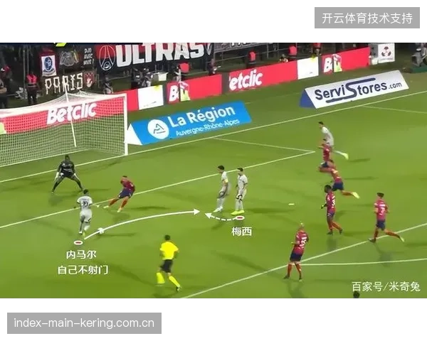 德尚战术体系强化左路走廊，姆巴佩高速内切或成撕裂密集防守的关键